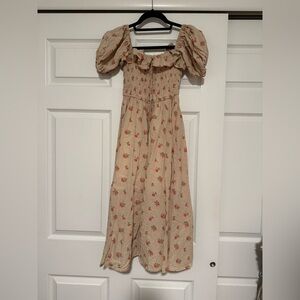 Beige Floral Puff-Sleeve Maxi Dress